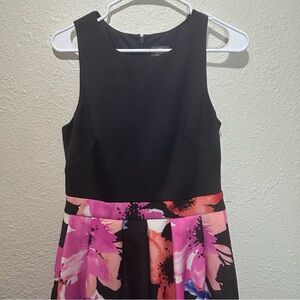 Vince Camuto Floral‎ Sleeveless Dress Size 8